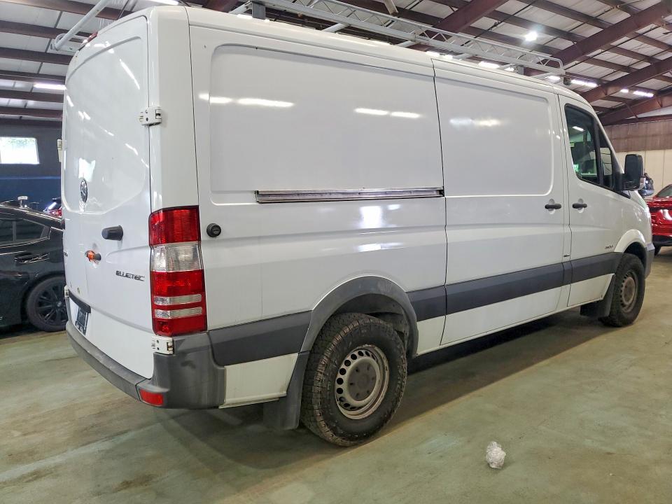 2014 Mercedes-benz Sprinter მანქანა იყიდება აუქციონზე, vin: WD3PE7CC2E5826075, აუქციონის ნომერი: 63364586