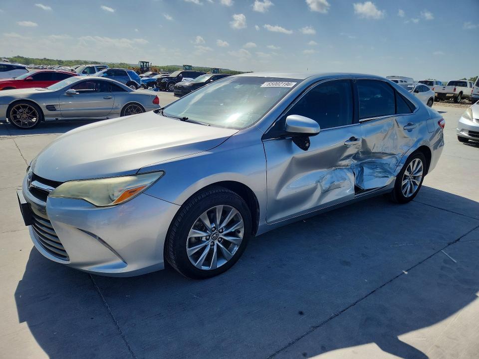 65002196 :رقم المزاد ، 4T4BF1FK7GR560429 vin ، 2016 Toyota Camry مزاد بيع