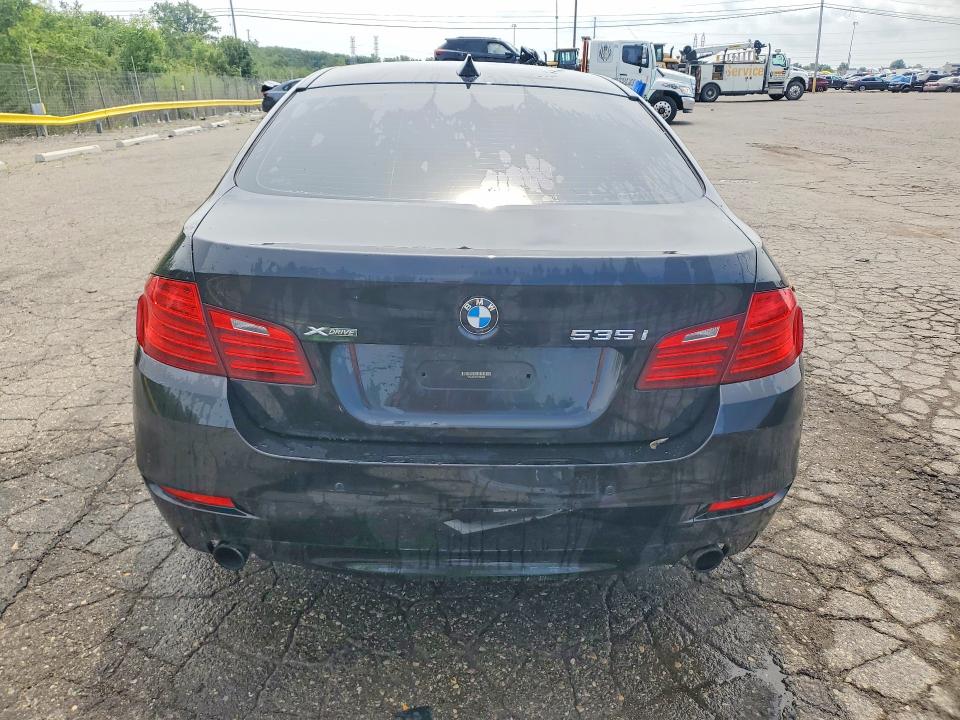 64294256 :رقم المزاد ، WBA5B3C56ED533038 vin ، 2014 Bmw 535 مزاد بيع