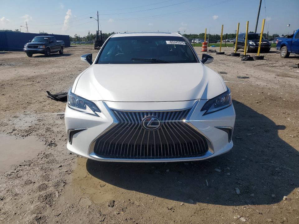 65345376 :رقم المزاد ، 58AD11D1XMU004079 vin ، 2021 Lexus Es 250 مزاد بيع