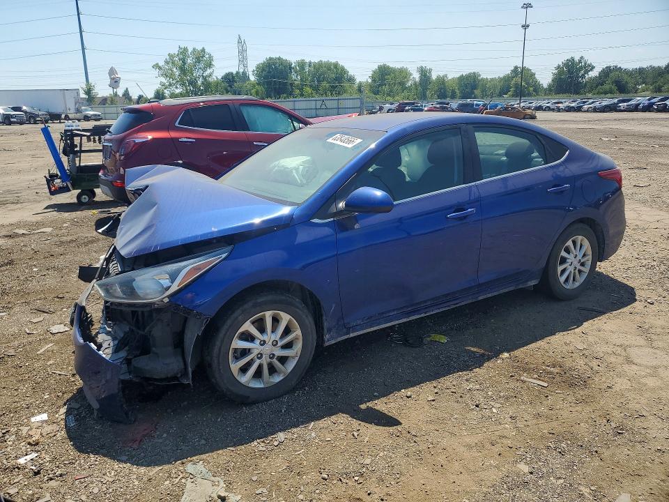 2021 Hyundai Accent მანქანა იყიდება აუქციონზე, vin: 3KPC24A60ME150527, აუქციონის ნომერი: 63848566