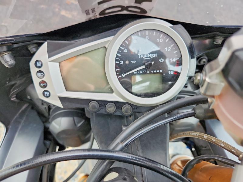 63817456 :رقم المزاد ، SMTD00NS87J293972 vin ، 2007 Triumph Motorcycle Daytona مزاد بيع