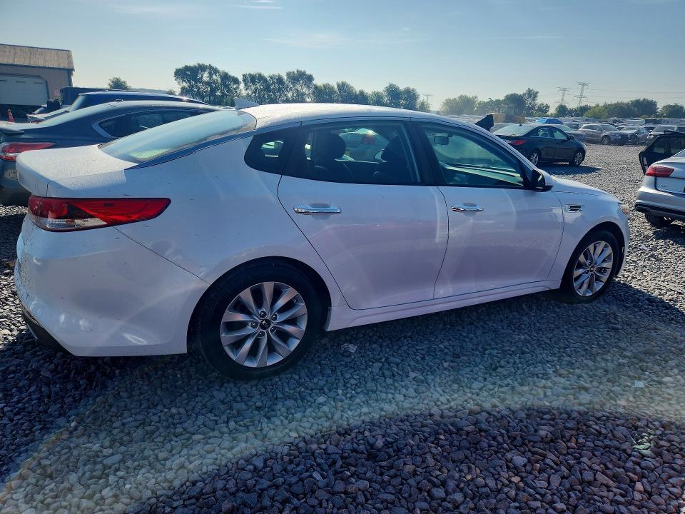 Продаж на аукціоні авто 2018 Kia Optima, vin: 5XXGT4L32JG252271, номер лоту: 66585656