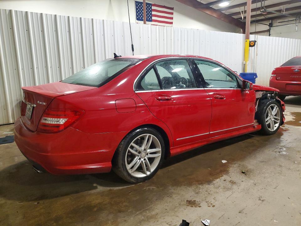 2014 Mercedes-benz C მანქანა იყიდება აუქციონზე, vin: WDDGF8AB4ER318367, აუქციონის ნომერი: 64297816