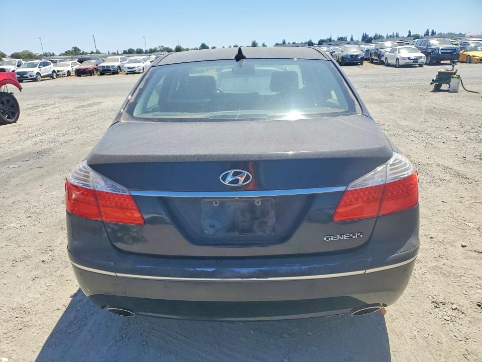 Продажа на аукционе авто 2010 Hyundai Genesis, vin: KMHGC4DE5AU074393, номер лота: 65329456