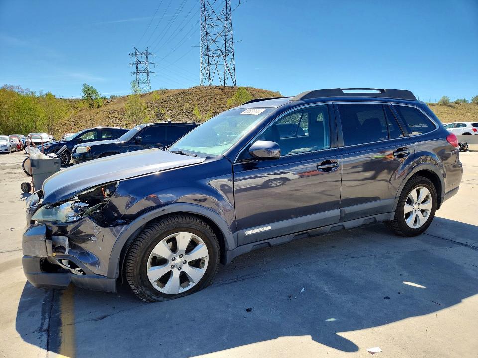 2010 Subaru Outback მანქანა იყიდება აუქციონზე, vin: 4S4BRBKC8A3384493, აუქციონის ნომერი: 65821416