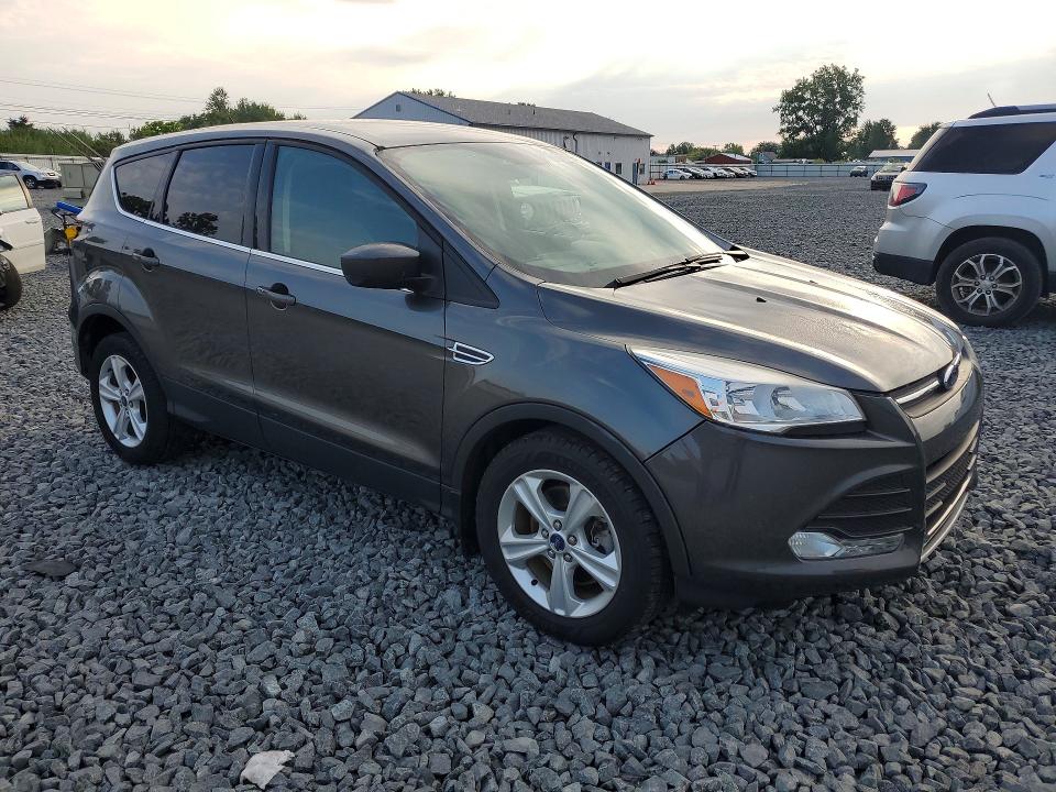 63817696 :رقم المزاد ، 1FMCU9G97FUC21795 vin ، 2015 Ford Escape مزاد بيع