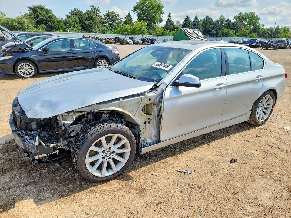 Продажа на аукционе авто 2015 Bmw 535, vin: WBA5B3C51FD545423, номер лота: 63584446