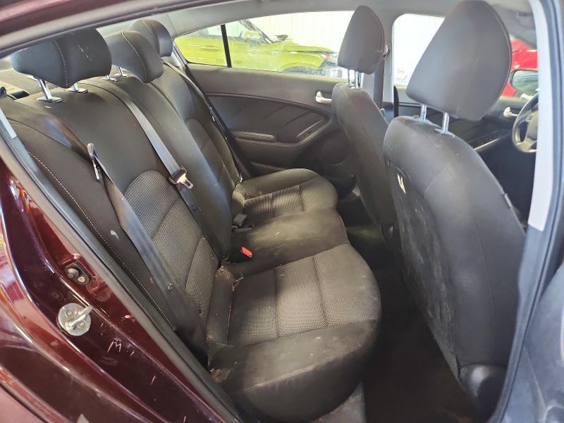66987326 :رقم المزاد ، 3KPFK4A7XHE121239 vin ، 2017 Kia Forte مزاد بيع