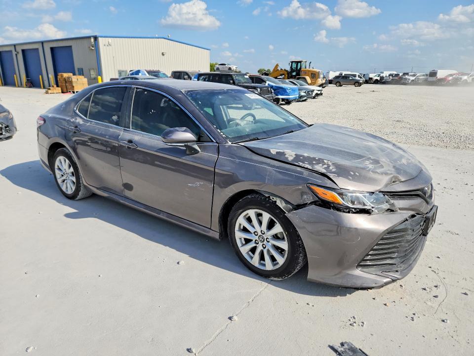 Aukcja sprzedaży 2018 Toyota Camry, vin: 4T1B11HK0JU020868, numer aukcji: 64152626