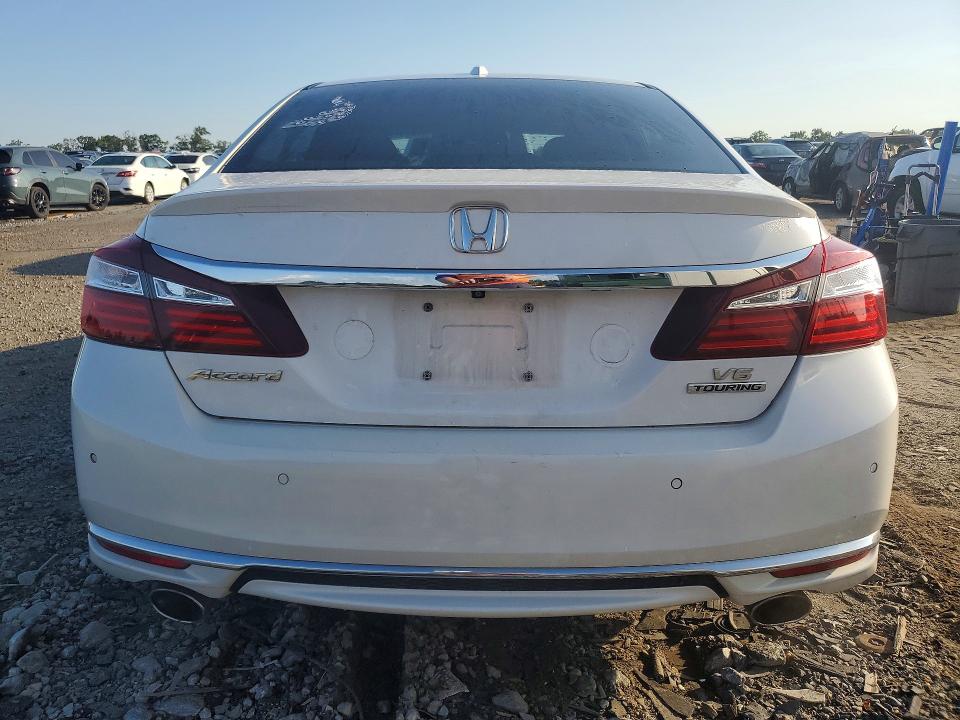 Продажа на аукционе авто 2017 Honda Accord, vin: 1HGCR3F92HA040792, номер лота: 65200796