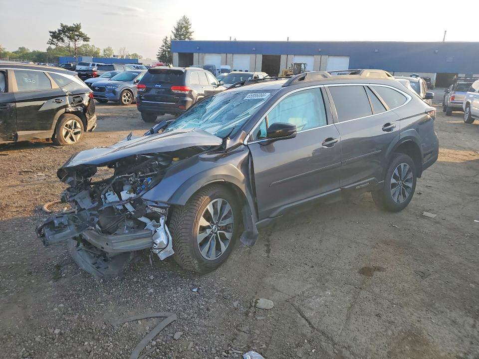65886066 :رقم المزاد ، 4S4BTANC2P3209155 vin ، 2023 Subaru Outback مزاد بيع