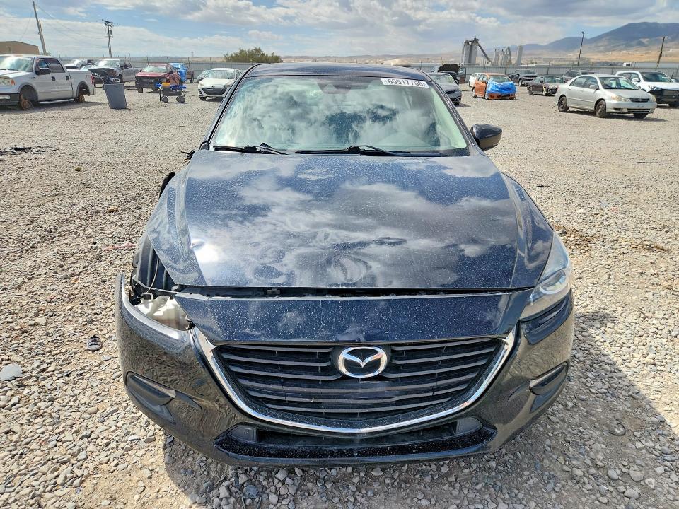 65517766 :رقم المزاد ، 3MZBN1V35JM273272 vin ، 2018 Mazda 3 مزاد بيع