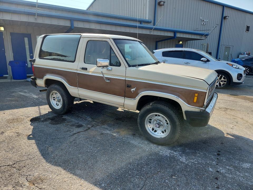 63505776 :رقم المزاد ، 1FMCU14S3FUA49774 vin ، 1985 Ford Bronco Ii مزاد بيع
