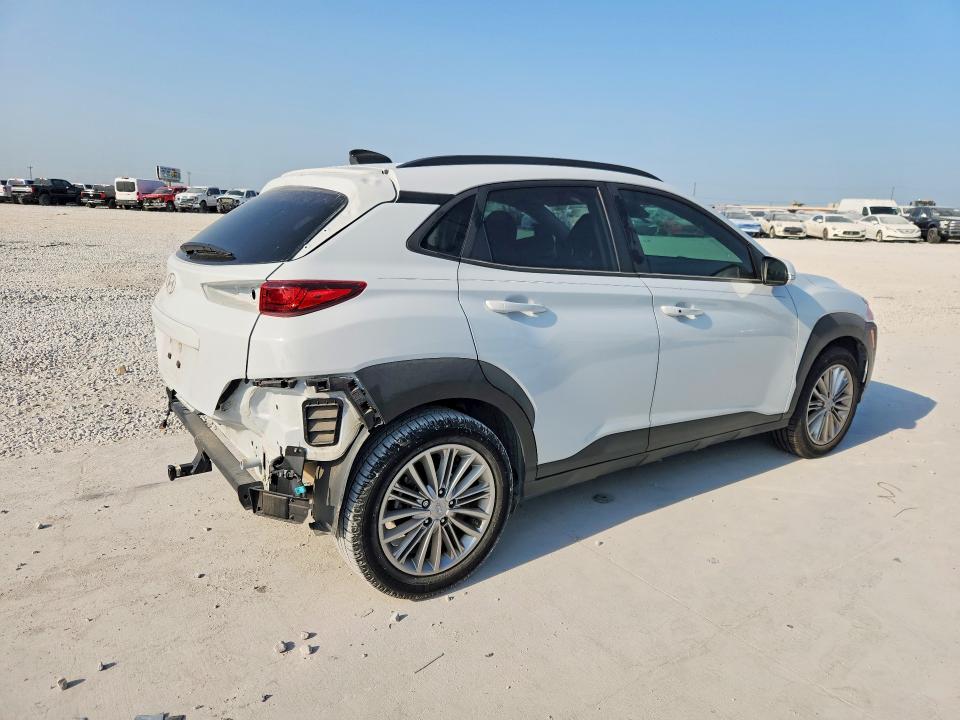 63584586 :رقم المزاد ، KM8K22AAXMU660949 vin ، 2021 Hyundai Kona مزاد بيع