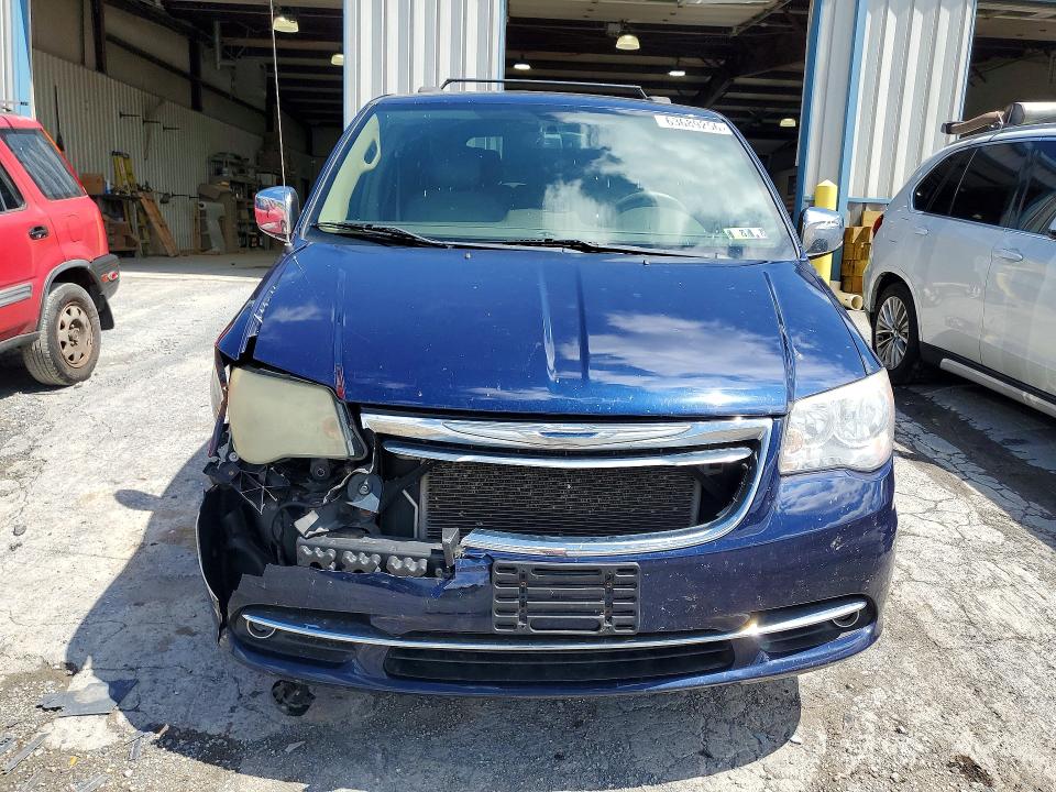 63689256 :رقم المزاد ، 2C4RC1CGXCR363803 vin ، 2012 Chrysler Town & Country مزاد بيع