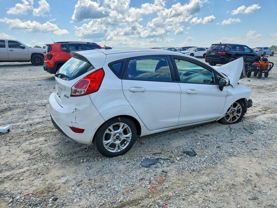 Продажа на аукционе авто 2015 Ford Fiesta, vin: 3FADP4EJ2FM107830, номер лота: 65113296