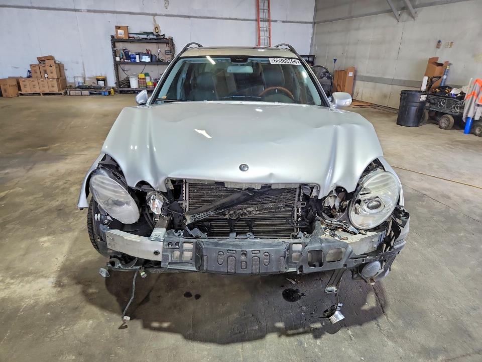 2009 Mercedes-benz E მანქანა იყიდება აუქციონზე, vin: WDBUH87X69B393577, აუქციონის ნომერი: 65363766