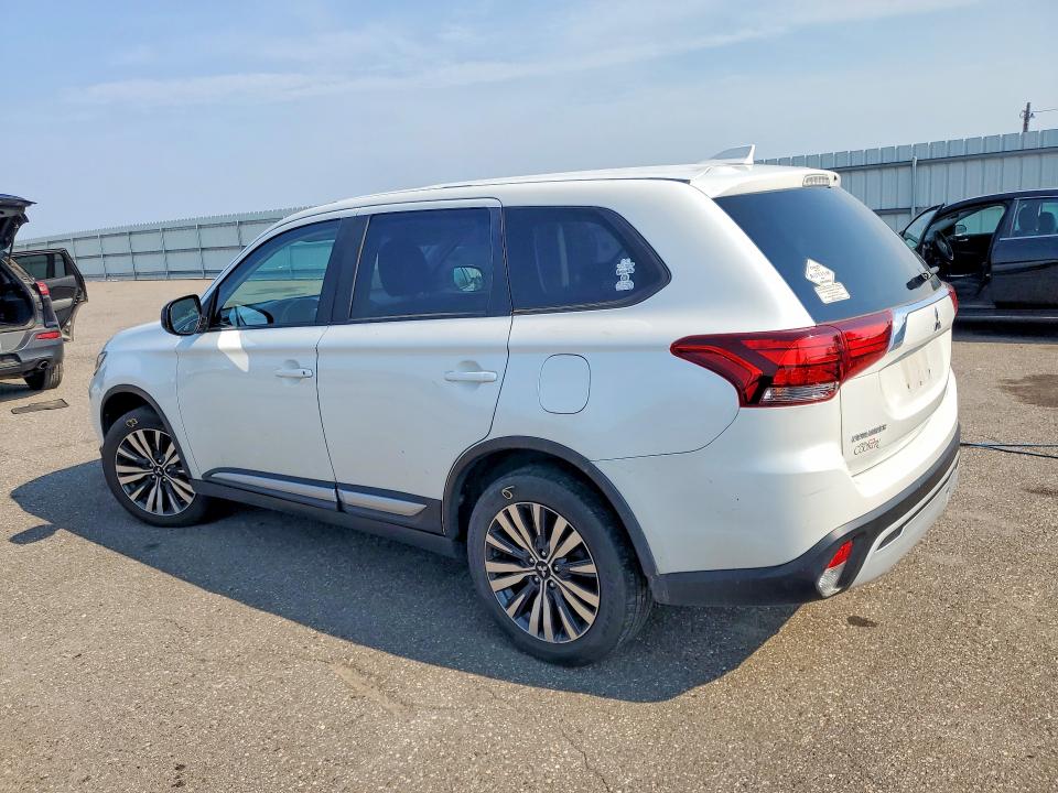 2020 Mitsubishi Outlander მანქანა იყიდება აუქციონზე, vin: JA4AZ3A30LZ046717, აუქციონის ნომერი: 63416316