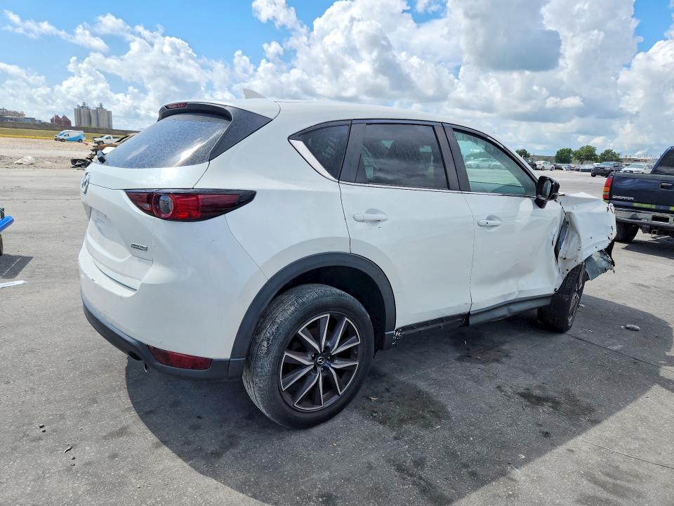 64385366 :رقم المزاد ، JM3KFACM2J1399315 vin ، 2018 Mazda Cx-5 مزاد بيع