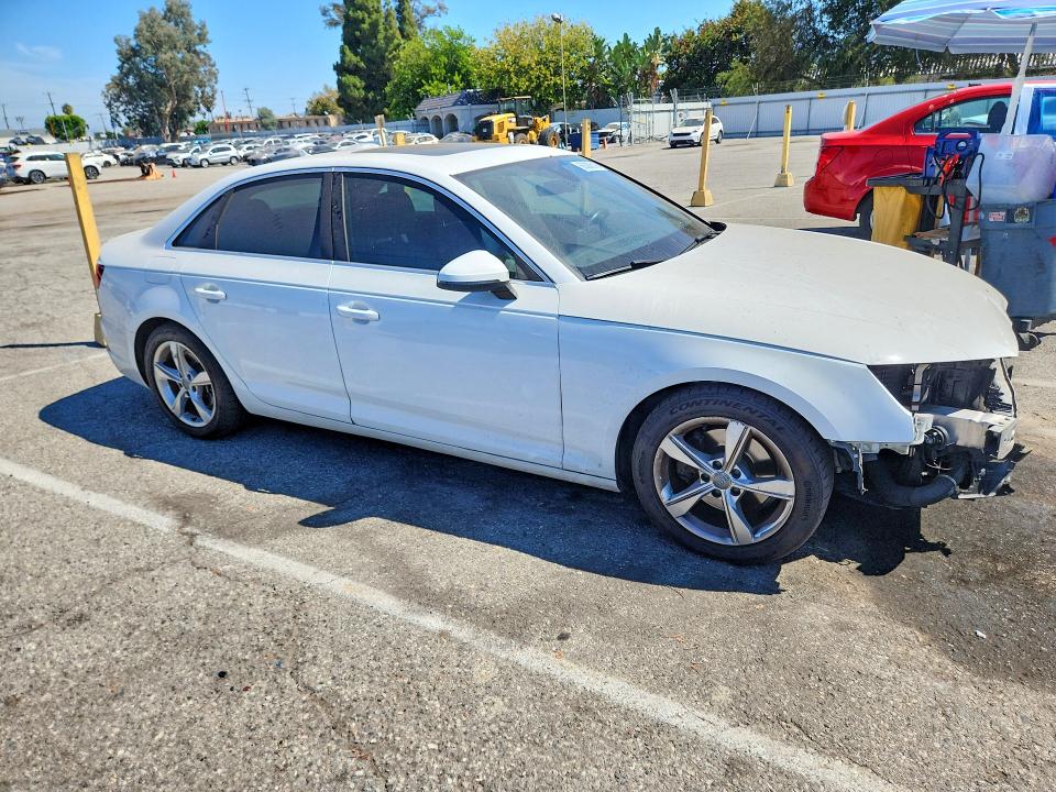 2019 Audi A4 მანქანა იყიდება აუქციონზე, vin: WAUGMAF40KN011747, აუქციონის ნომერი: 66306516