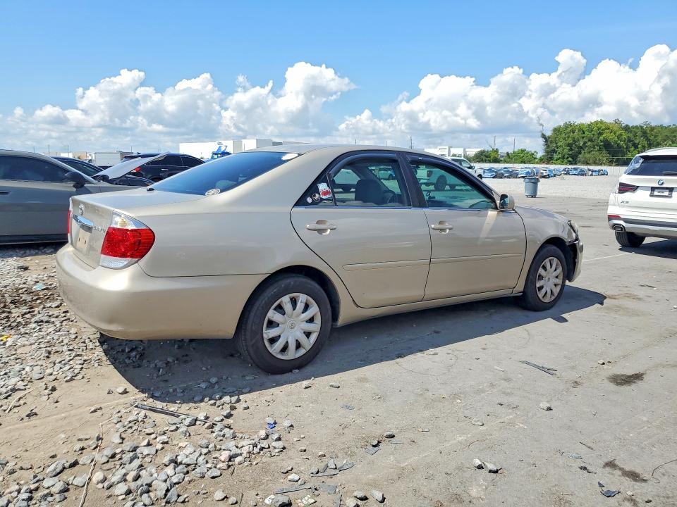 2005 Toyota Camry მანქანა იყიდება აუქციონზე, vin: 4T1BE32K95U035349, აუქციონის ნომერი: 66389256