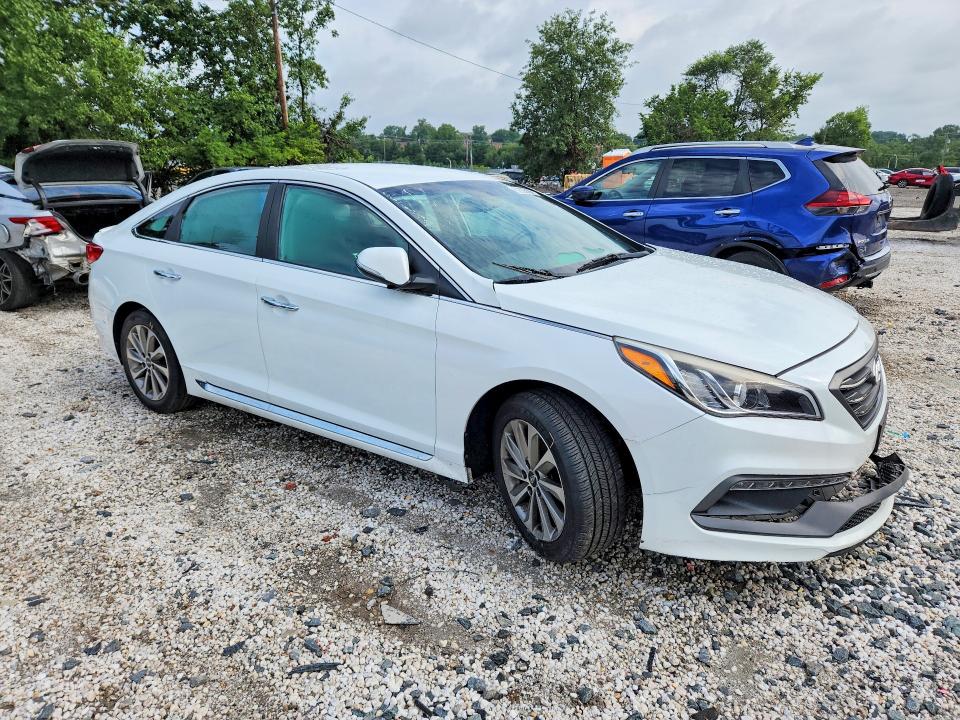 Продажа на аукционе авто 2016 Hyundai Sonata, vin: 5NPE34AF1GH265790, номер лота: 62635786