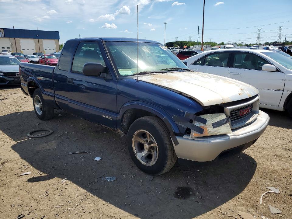 65724526 :رقم المزاد ، 1GCCS195428146952 vin ، 2002 Chevrolet S Truck مزاد بيع