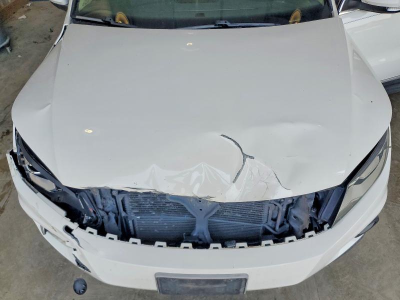 2013 Volkswagen Tiguan მანქანა იყიდება აუქციონზე, vin: WVGBV7AX2DW501582, აუქციონის ნომერი: 64193286