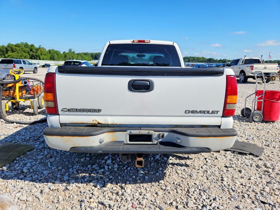 1999 Chevrolet Silverado მანქანა იყიდება აუქციონზე, vin: 2GCEC19T9X1143690, აუქციონის ნომერი: 65329506