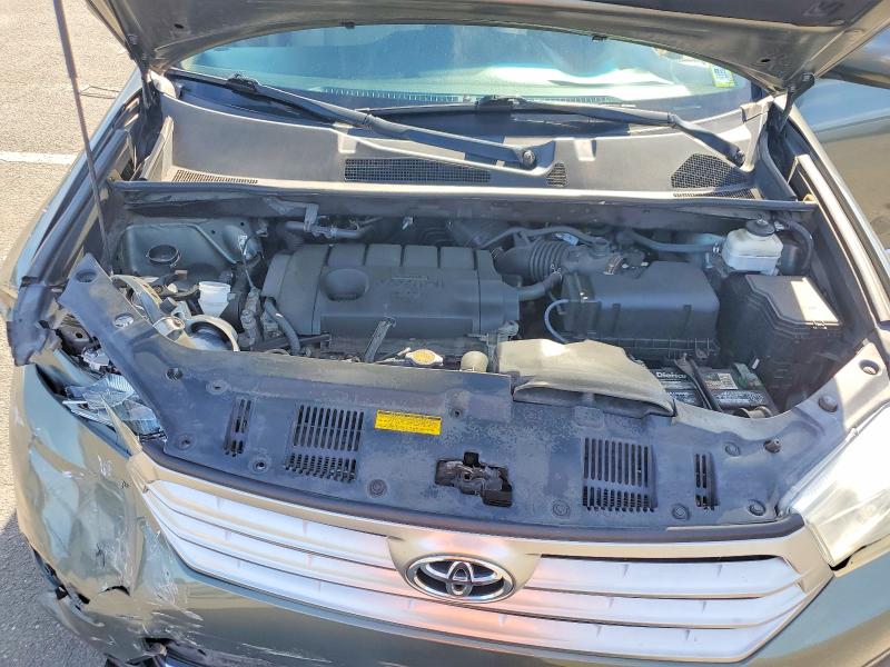 2013 Toyota Highlander მანქანა იყიდება აუქციონზე, vin: 5TDZA3EH2DS035601, აუქციონის ნომერი: 63531886