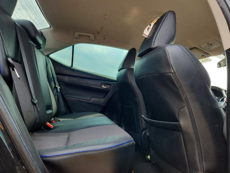 63210316 :رقم المزاد ، 5YFBURHE8JP800604 vin ، 2018 Toyota Corolla مزاد بيع