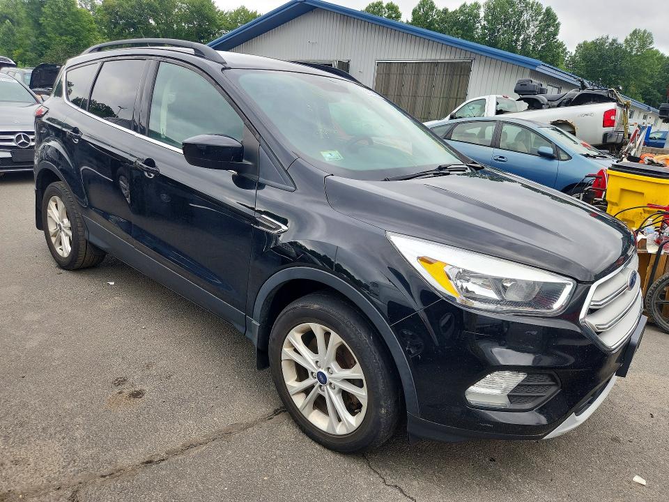 Продажа на аукционе авто 2018 Ford Escape, vin: 1FMCU9GD2JUC38341, номер лота: 65153426
