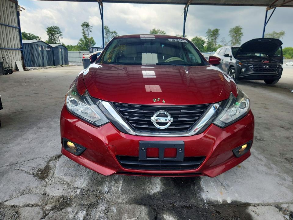 Продаж на аукціоні авто 2018 Nissan Altima, vin: 1N4AL3AP1JC223257, номер лоту: 63930686