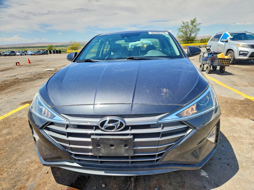 66368126 :رقم المزاد ، 5NPD84LFXLH552758 vin ، 2020 Hyundai Elantra مزاد بيع