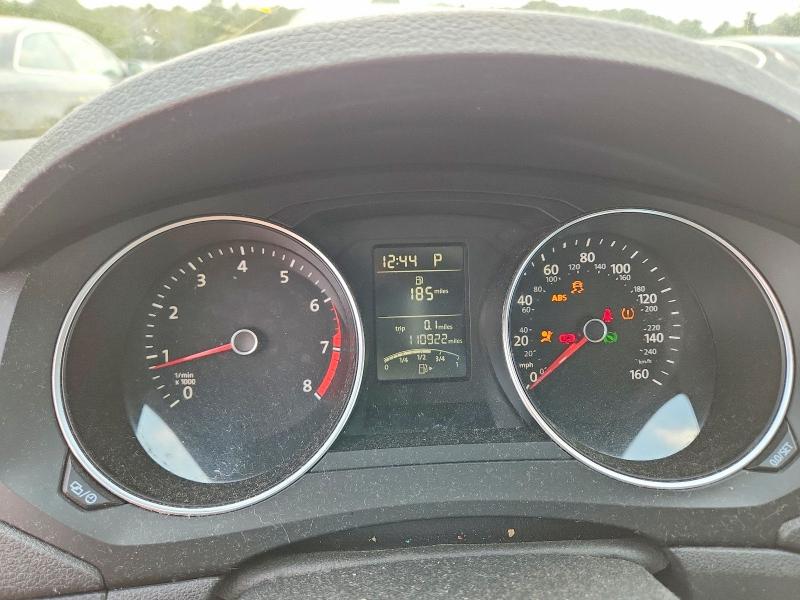 Продажа на аукционе авто 2015 Volkswagen Jetta, vin: 3VW2K7AJ3FM341639, номер лота: 64360896