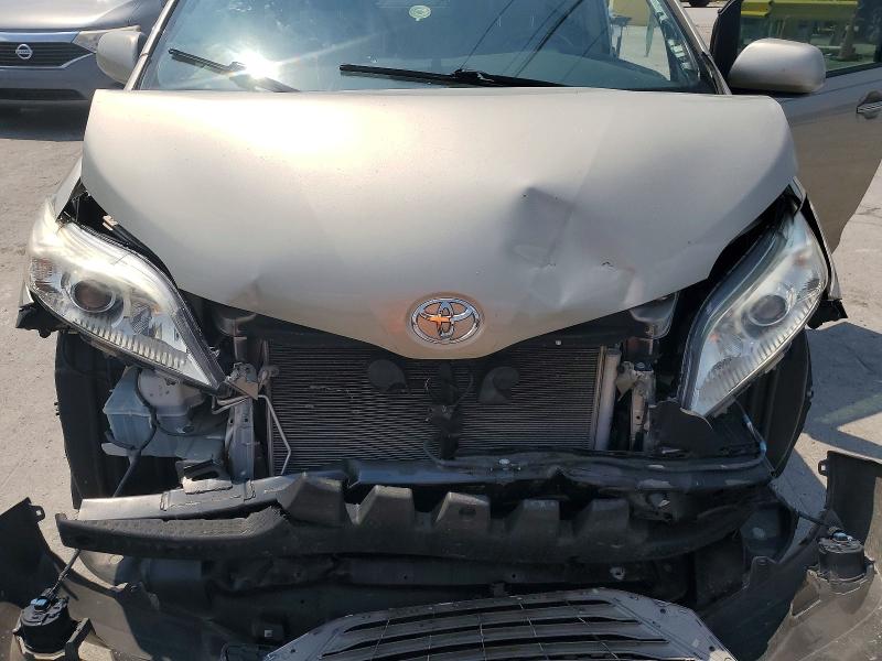 Aukcja sprzedaży 2015 Toyota Sienna, vin: 5TDYK3DC8FS687429, numer aukcji: 64755056
