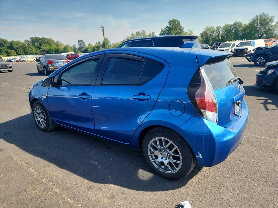 2015 Toyota Prius C მანქანა იყიდება აუქციონზე, vin: JTDKDTB35F1583092, აუქციონის ნომერი: 66292716