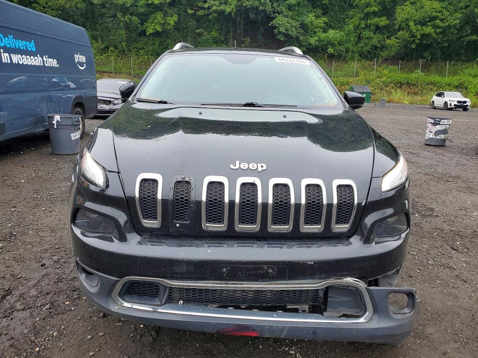 64233766 :رقم المزاد ، 1C4PJMDS3GW286223 vin ، 2016 Jeep Cherokee مزاد بيع