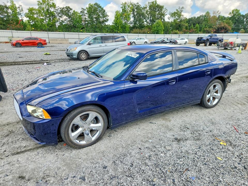 63842766 :رقم المزاد ، 2C3CDXHG3EH206738 vin ، 2014 Dodge Charger مزاد بيع