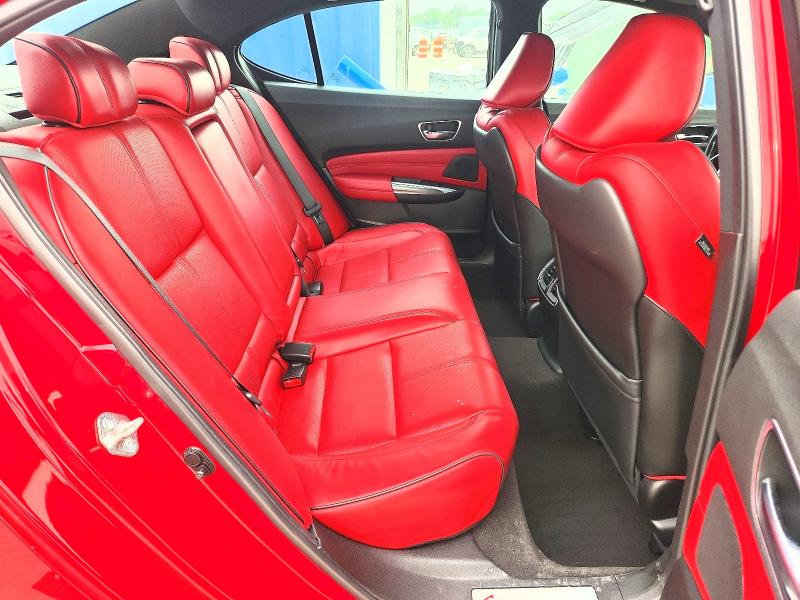 65259296 :رقم المزاد ، 19UUB3F64KA004642 vin ، 2019 Acura Tlx مزاد بيع