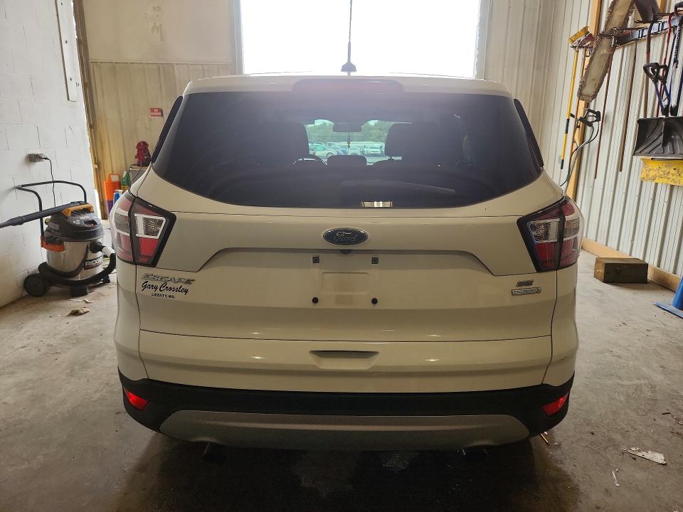 2017 Ford Escape მანქანა იყიდება აუქციონზე, vin: 1FMCU0GDXHUC25147, აუქციონის ნომერი: 63533006