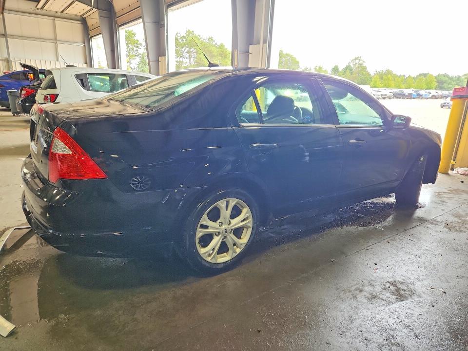 Продажа на аукционе авто 2012 Ford Fusion, vin: 3FAHP0HA7CR164772, номер лота: 64481546