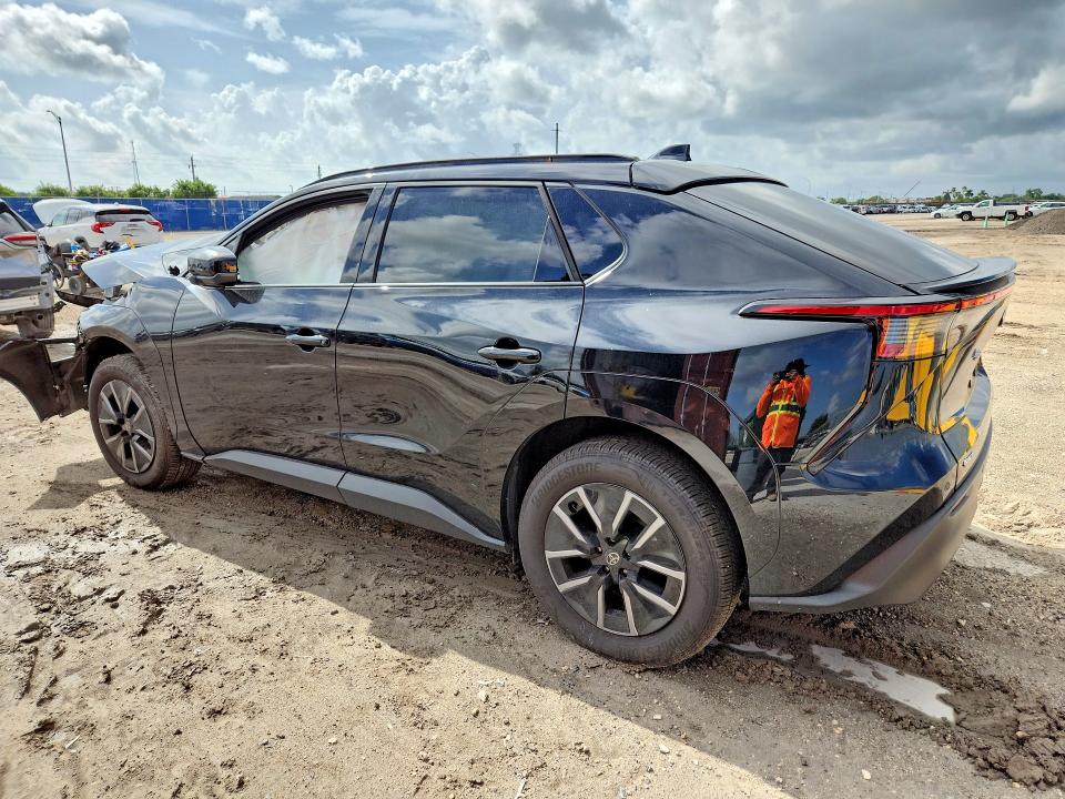 Продажа на аукционе авто 2026 Toyota Bz, vin: JTMBFAEB2TA004511, номер лота: 66294506