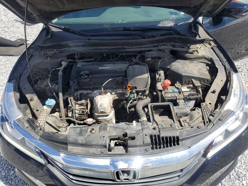 Продаж на аукціоні авто 2017 Honda Accord, vin: 1HGCR2F95HA025469, номер лоту: 64496236