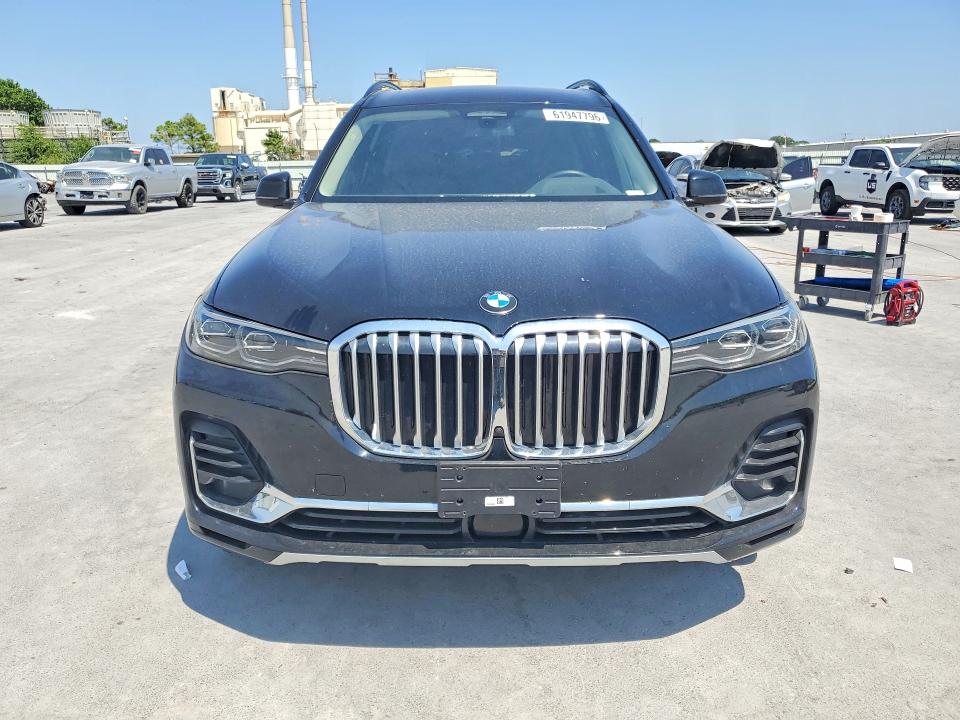 61947796 :رقم المزاد ، 5UXCW2C02N9J14750 vin ، 2022 Bmw X7 مزاد بيع