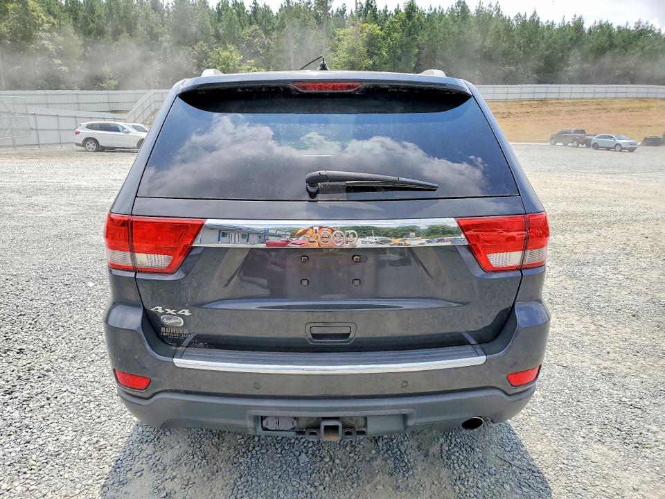 66743176 :رقم المزاد ، 1J4RR6GG3BC607556 vin ، 2011 Jeep Grand Cherokee مزاد بيع