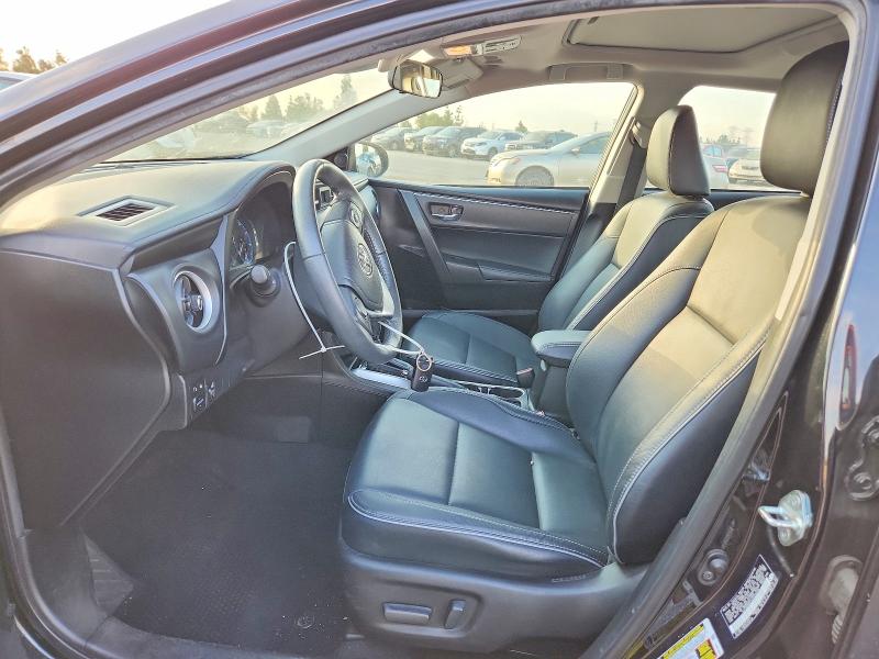 Продаж на аукціоні авто 2018 Toyota Corolla, vin: 5YFBURHE1JP816319, номер лоту: 64493706