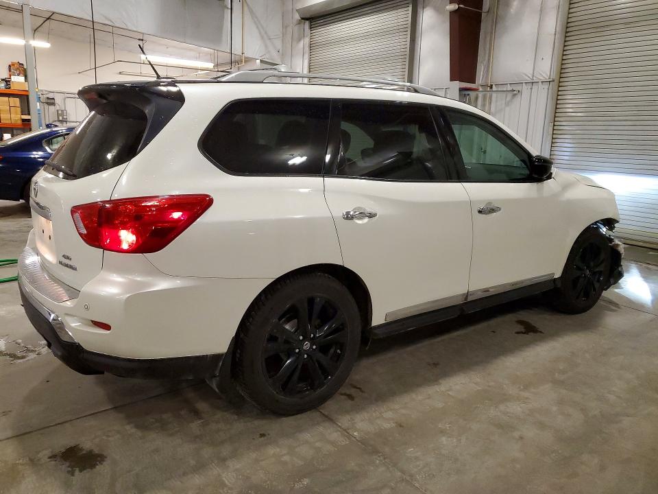 Продаж на аукціоні авто 2017 Nissan Pathfinder, vin: 5N1DR2MM8HC673222, номер лоту: 66015986