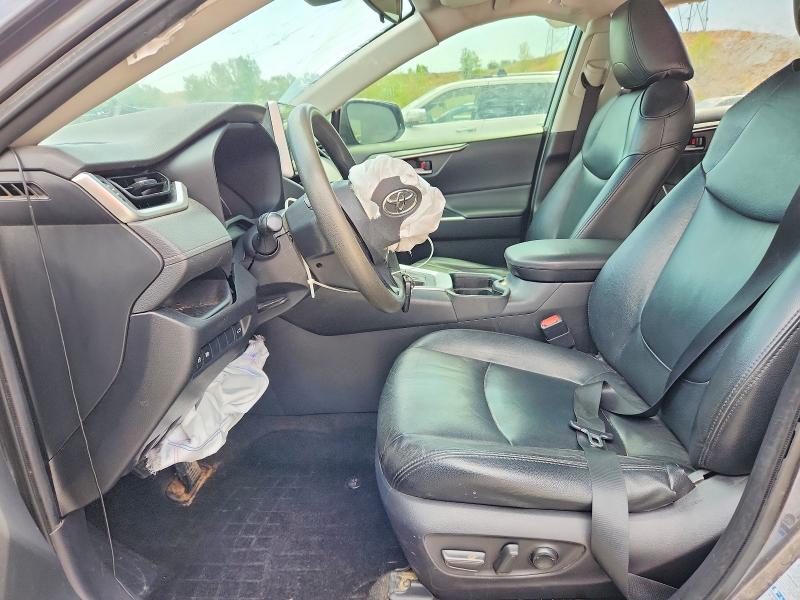 Продажа на аукционе авто 2020 Toyota Rav4, vin: JTMP1RFV0LD054012, номер лота: 64326636